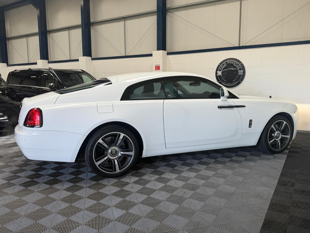 USED 2014 64 ROLLS-ROYCE WRAITH 6.6 V12 Auto Euro 6 2dr STARLIGHT|NIGHT VISION|HUD|FSH