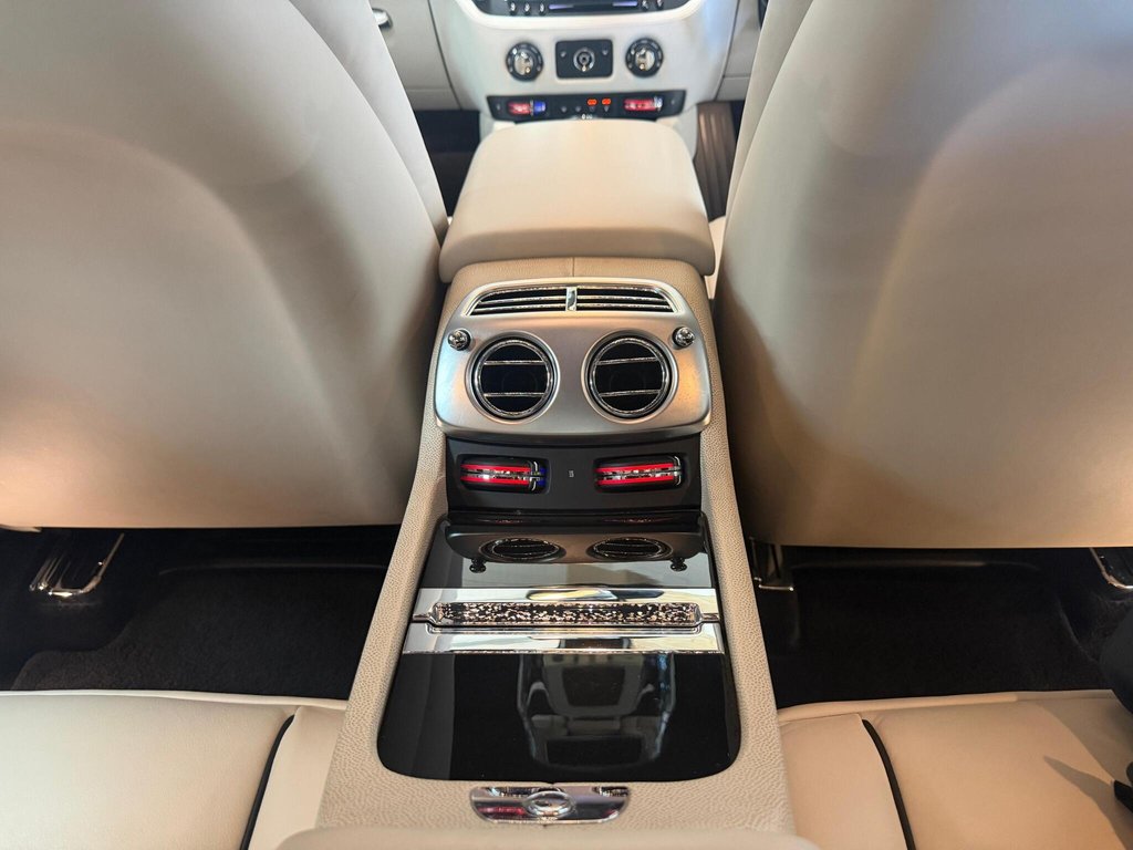 USED 2014 64 ROLLS-ROYCE WRAITH 6.6 V12 Auto Euro 6 2dr STARLIGHT|NIGHT VISION|HUD|FSH