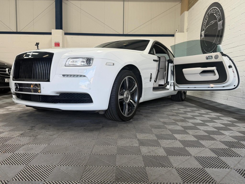 USED 2014 64 ROLLS-ROYCE WRAITH 6.6 V12 Auto Euro 6 2dr STARLIGHT|NIGHT VISION|HUD|FSH