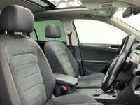 USED 2017 67 VOLKSWAGEN TIGUAN 2.0 TDI SEL SUV 5dr Diesel DSG 4Motion Euro 6 (s/s) (150 ps) Finished In Volkswagens Indium Grey, This Tiguan Comes With An Electric Panoramic Roof, 2 Keys, Front And Rear Parking Sensors, Service History, 12 Months MOT, 3 Months Warranty. Finance And Extended Warranty Available.