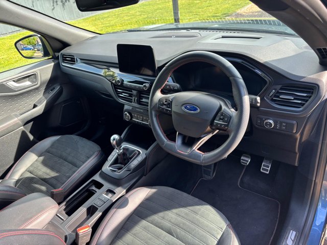 View our FORD KUGA