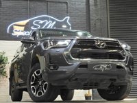 USED 2025 25 TOYOTA HI-LUX 2.4 D-4D Invincible Pickup Double Cab 4dr Diesel Auto 4WD Euro 6 (s/s) (150 ps) 1 OWNER ONLY 2K HARDTOP A/C