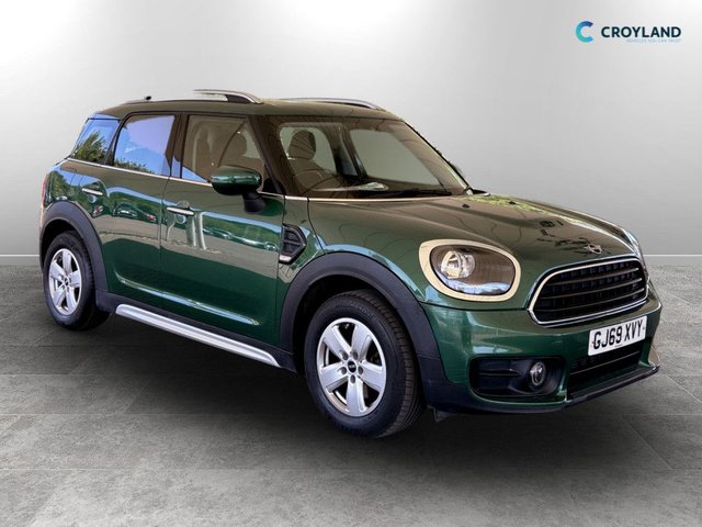 View our MINI Countryman 1.5 Cooper Classic SUV 5dr Petrol Steptronic Euro 6 (s/s) (136 ps)