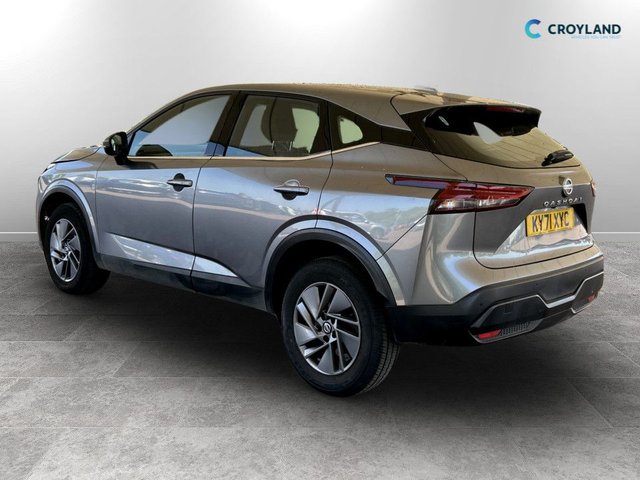 View our NISSAN QASHQAI