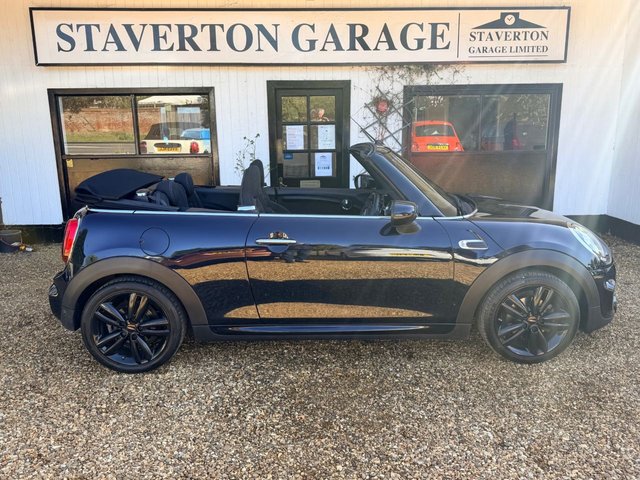 View our MINI CONVERTIBLE