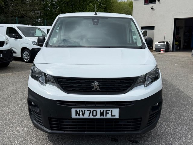 View our PEUGEOT PARTNER