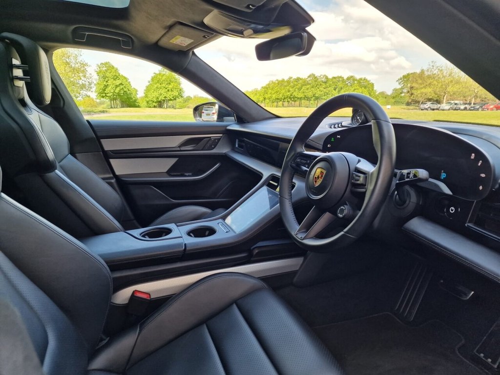 USED 2022 72 PORSCHE TAYCAN Performance Plus 93.4kWh GTS Saloon 4dr Electric Auto 4WD (11kW Charger) (598 ps) FINANCE AVAILABLE