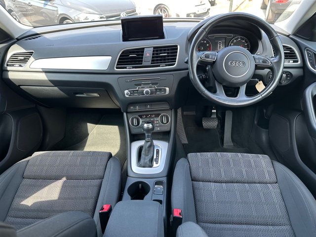 View our AUDI Q3
