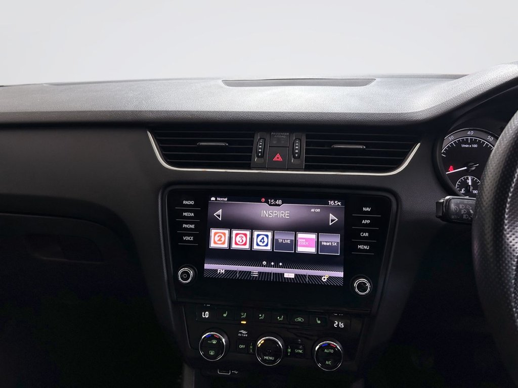 2018 Skoda OCTAVIA — image 20