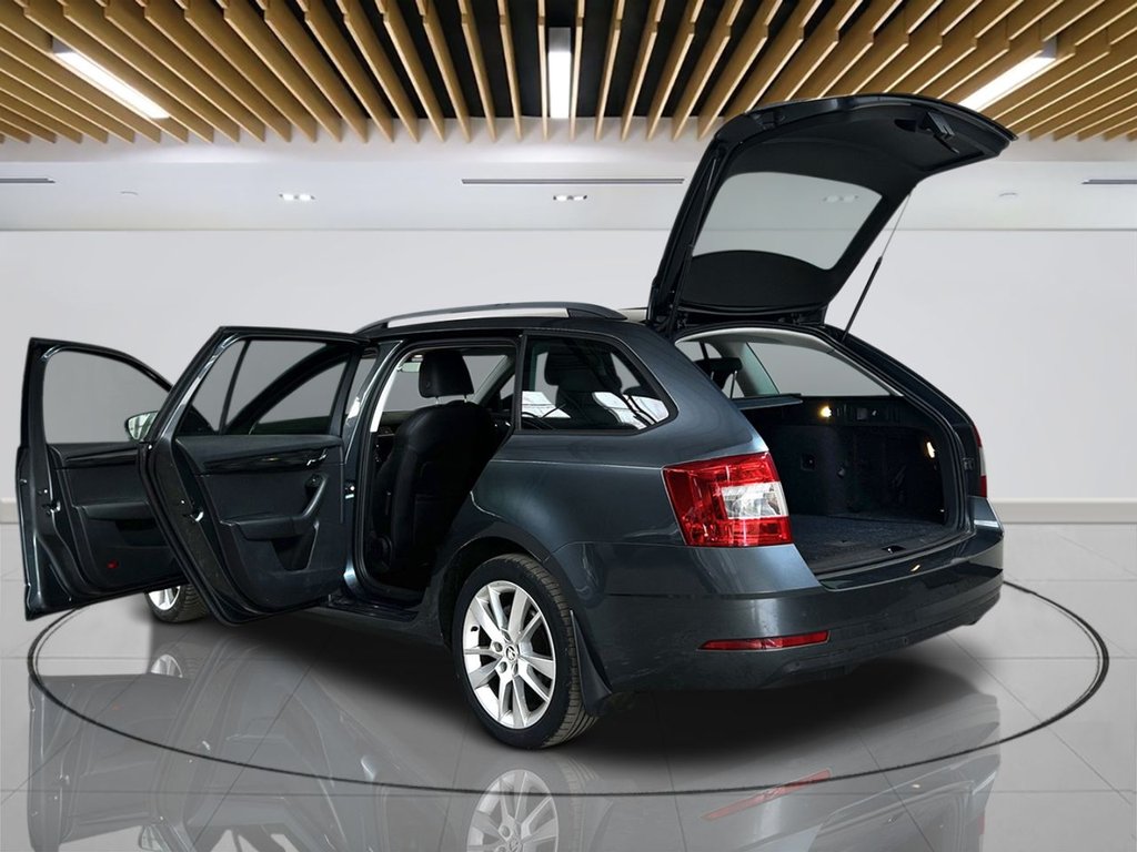 2018 Skoda OCTAVIA — image 10