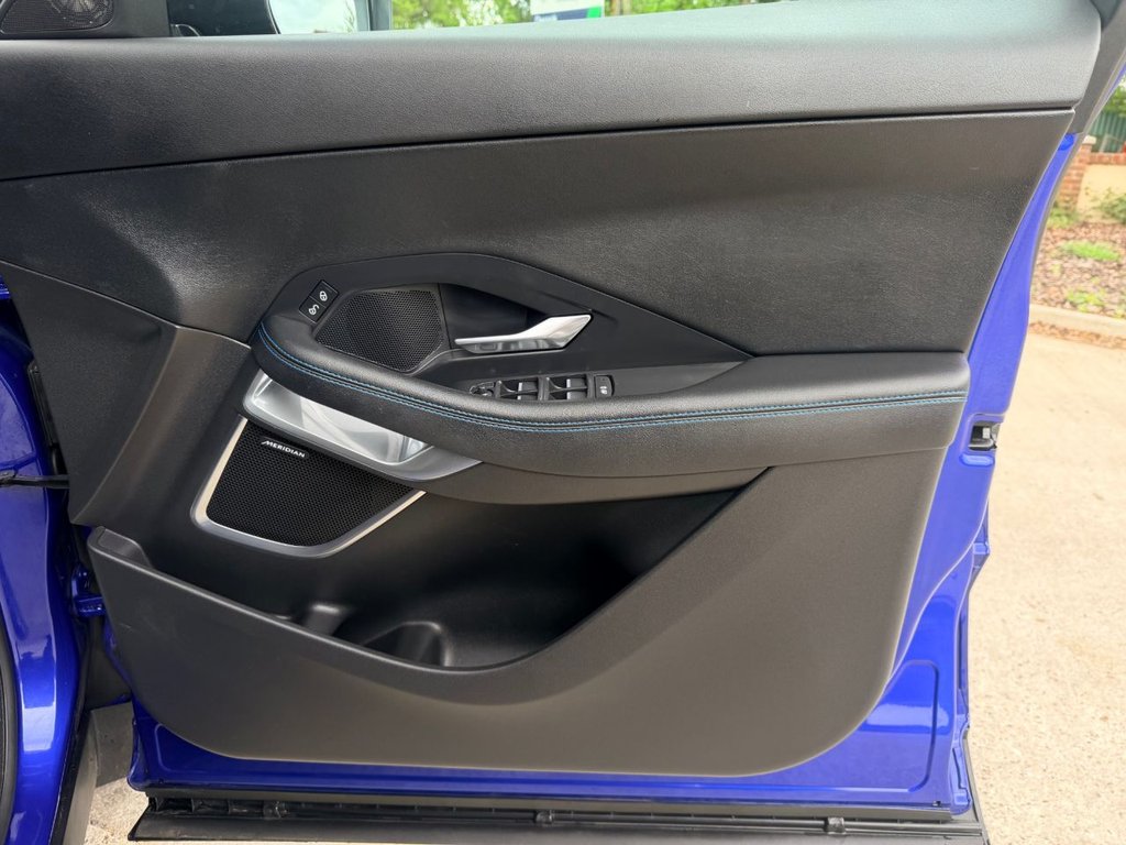 USED 2019 69 JAGUAR E-PACE 2.0 D180 R-Dynamic S SUV 5dr Diesel Auto AWD Euro 6 (s/s) (180 ps) 1 Owner|Roof|Camera|SatNav|Cruise|Apple CarPlay/Android Auto|