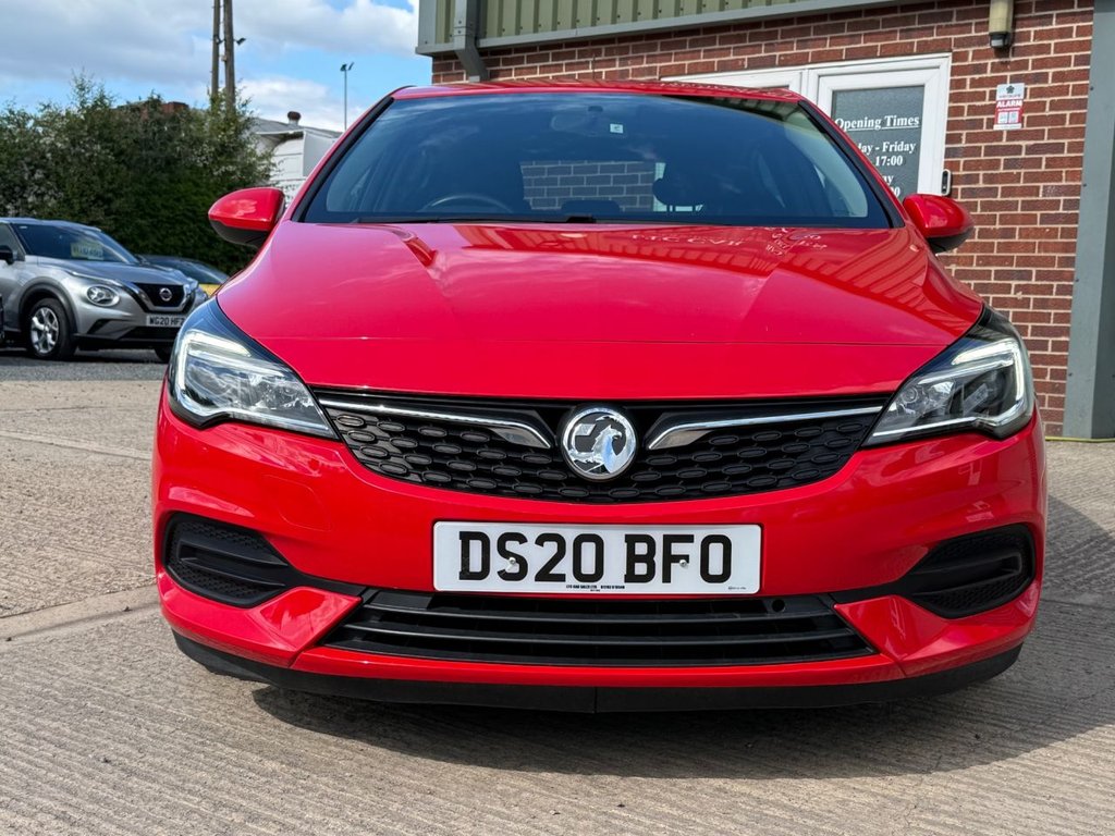 USED 2020 20 VAUXHALL ASTRA 1.2 Turbo Business Edition Nav Hatchback 5dr Petrol Manual Euro 6 (s/s) (130 ps) LOW MILAGE, HPI CLEAR, STUNNING