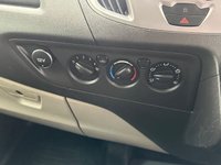 USED 2014 64 FORD TRANSIT CUSTOM 2.2 TDCi 290 Trend Combi Van 5dr Diesel Manual L2 H1 (191 g/km, 123 bhp) Rare Car