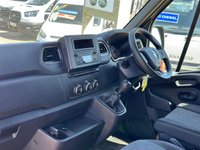 USED 2023 23 RENAULT MASTER 2.3 dCi 35 Business+ Panel Van 4dr Diesel Manual FWD LWB Medium Roof Euro 6 (135 ps) 