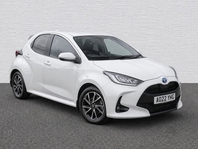 2022 TOYOTA YARIS 1.5 VVT H DESIGN HATCHBACK 5DR PETROL HYBRID E CVT EURO 6... photo