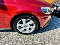 USED 2013 63 VOLVO V40 CROSS COUNTRY 1.6 D2 Lux Hatchback 5dr Diesel Manual Euro 5 (s/s) (115 ps) Clean and tidy example, Cruise control, Climate control, 2 tone leather in black and blonde, DAB radio, App connect with Sat Nav, 17 in Alloy wheels, Metalic paint. Will have a full service and new MOT prior to collection.