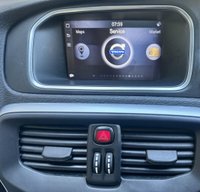 USED 2013 63 VOLVO V40 CROSS COUNTRY 1.6 D2 Lux Hatchback 5dr Diesel Manual Euro 5 (s/s) (115 ps) Clean and tidy example, Cruise control, Climate control, 2 tone leather in black and blonde, DAB radio, App connect with Sat Nav, 17 in Alloy wheels, Metalic paint. Will have a full service and new MOT prior to collection.