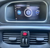 USED 2013 63 VOLVO V40 CROSS COUNTRY 1.6 D2 Lux Hatchback 5dr Diesel Manual Euro 5 (s/s) (115 ps) Clean and tidy example, Cruise control, Climate control, 2 tone leather in black and blonde, DAB radio, App connect with Sat Nav, 17 in Alloy wheels, Metalic paint. Will have a full service and new MOT prior to collection.