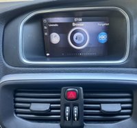 USED 2013 63 VOLVO V40 CROSS COUNTRY 1.6 D2 Lux Hatchback 5dr Diesel Manual Euro 5 (s/s) (115 ps) Clean and tidy example, Cruise control, Climate control, 2 tone leather in black and blonde, DAB radio, App connect with Sat Nav, 17 in Alloy wheels, Metalic paint. Will have a full service and new MOT prior to collection.