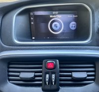 USED 2013 63 VOLVO V40 CROSS COUNTRY 1.6 D2 Lux Hatchback 5dr Diesel Manual Euro 5 (s/s) (115 ps) Clean and tidy example, Cruise control, Climate control, 2 tone leather in black and blonde, DAB radio, App connect with Sat Nav, 17 in Alloy wheels, Metalic paint. Will have a full service and new MOT prior to collection.