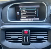USED 2013 63 VOLVO V40 CROSS COUNTRY 1.6 D2 Lux Hatchback 5dr Diesel Manual Euro 5 (s/s) (115 ps) Clean and tidy example, Cruise control, Climate control, 2 tone leather in black and blonde, DAB radio, App connect with Sat Nav, 17 in Alloy wheels, Metalic paint. Will have a full service and new MOT prior to collection.