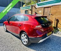 USED 2013 63 VOLVO V40 CROSS COUNTRY 1.6 D2 Lux Hatchback 5dr Diesel Manual Euro 5 (s/s) (115 ps) Clean and tidy example, Cruise control, Climate control, 2 tone leather in black and blonde, DAB radio, App connect with Sat Nav, 17 in Alloy wheels, Metalic paint. Will have a full service and new MOT prior to collection.