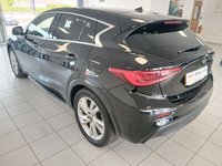 USED 2016 16 INFINITI Q30 1.5d Business Executive Hatchback 5dr Diesel DCT Euro 6 (s/s) (109 ps) 
