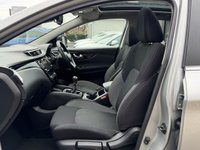USED 2020 70 NISSAN QASHQAI 1.3 DIG-T N-Connecta SUV 5dr Petrol Manual Euro 6 (s/s) (140 ps) REVERSING CAMERA+SERVICE HISTORY+PANORAMIC ROOF+SATELLITE NAVIGATION+CRUISE CONTROL+FINANCE AVAILABLE ON THIS CAR