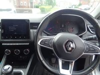 USED 2020 70 RENAULT CLIO 1.0 TCe Iconic Hatchback 5dr Petrol Manual Euro 6 (s/s) (100 ps) NEW SHAPE STUNNING CAR 12 MONTHS MOT