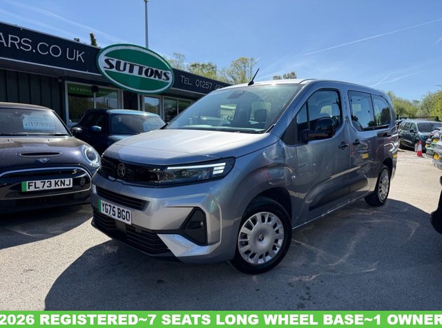 2026 VAUXHALL COMBO LIFE ELECTRIC 52KWH DESIGN XL MPV 5DR ELECTRIC AUTO 7.4KW CHARGER 136... photo