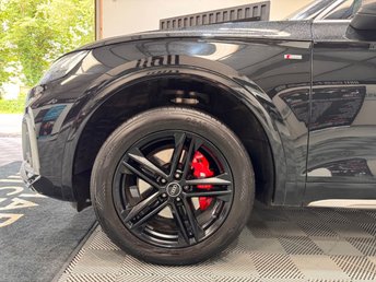 View our AUDI Q5