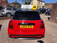 USED 2022 22 MINI HATCH 1.5 Cooper Classic Hatchback 3dr Petrol Manual Euro 6 (s/s) (136 ps) 1 OWNER , SERVICE HISTORY, BLACK LEATHER, ALLOYS, SAT NAV
