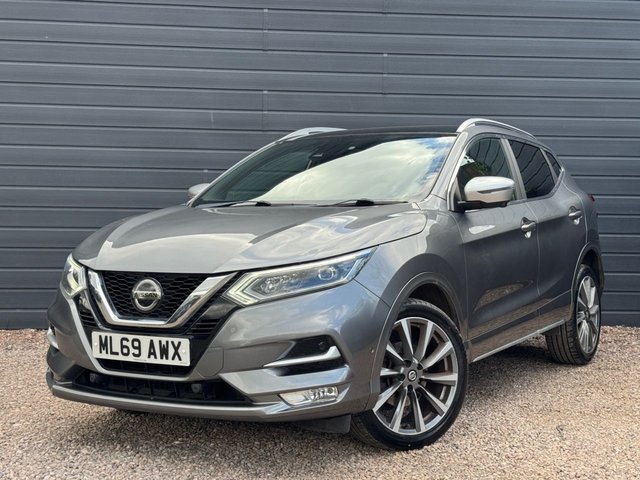 View our NISSAN QASHQAI