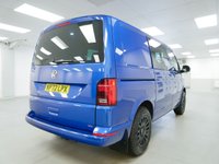 USED 2022 72 VOLKSWAGEN TRANSPORTER T32 2.0 BITDI 204 BHP SWB HIGHLINE DSG AUTO KOMBI 5 SEATER  5 SEATS | SAT NAV | HIGH SPEC | DSG AUTO !