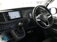 USED 2022 72 VOLKSWAGEN TRANSPORTER T32 2.0 BITDI 204 BHP SWB HIGHLINE DSG AUTO KOMBI 5 SEATER  5 SEATS | SAT NAV | HIGH SPEC | DSG AUTO !
