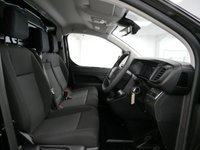 USED 2025 75 VAUXHALL VIVARO 1.5 TURBO D 120 BHP XL LONG PRO EDITION 6 DOOR NEW MODEL | HIGH SPEC | XL LONG