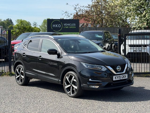 View our NISSAN QASHQAI