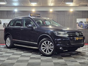 2011 VOLKSWAGEN TOUAREG