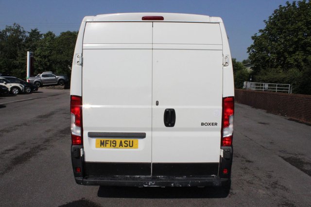 View our PEUGEOT BOXER