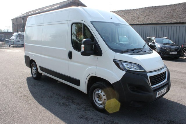 View our PEUGEOT BOXER