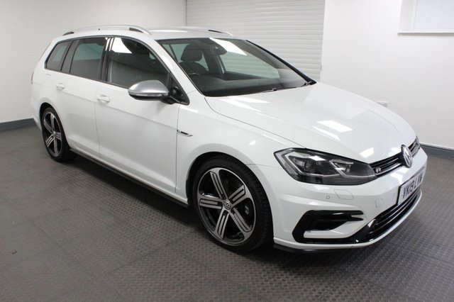 View our VOLKSWAGEN GOLF
