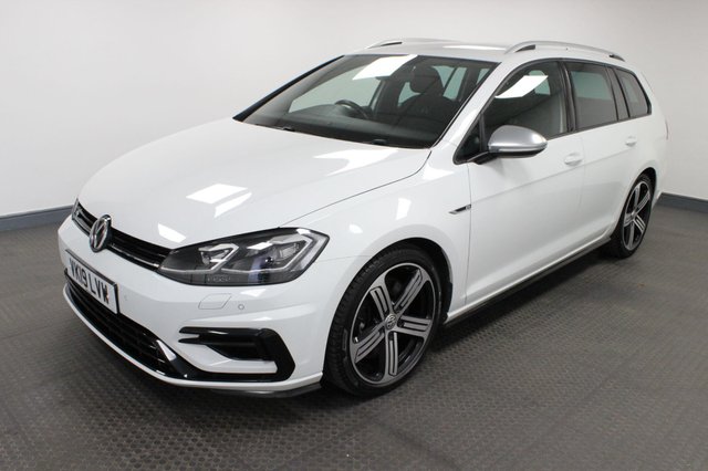 View our VOLKSWAGEN GOLF