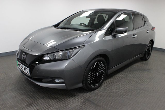 View our NISSAN LEAF