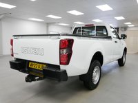 USED 2023 23 ISUZU D-MAX 1.9 TD 162 BHP UTILITY 4X2 PICK UP  1 OWNER | AIR CON | RARE SPEC !