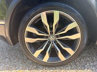 USED 2017 17 VOLKSWAGEN TIGUAN 2.0 TDI BlueMotion Tech R-Line 4Motion Euro 6 (s/s) 5dr 