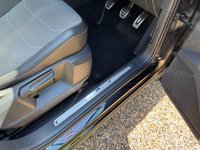 USED 2017 17 VOLKSWAGEN TIGUAN 2.0 TDI BlueMotion Tech R-Line 4Motion Euro 6 (s/s) 5dr 