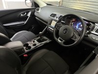 USED 2018 68 RENAULT KADJAR 1.5 dCi Dynamique SE Nav SUV 5dr Diesel Manual Euro 6 (s/s) (110 ps) PAN ROOF, REV CAMERA, 1/2 LEATHER