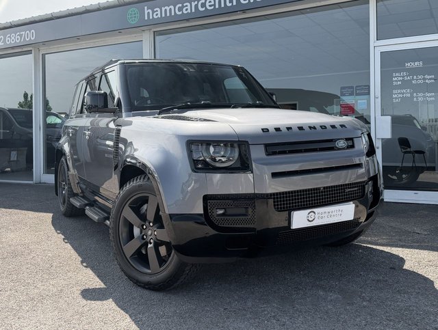 2023 23 Land Rover Defender 3.0 D300 MHEV X-Dynamic HSE 5 SEATS Hard Top SUV 5dr Diesel Auto 4WD MWB Euro 6 (s/s) (300 ps)
