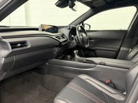 USED 2019 69 LEXUS UX 2.0 250h F Sport SUV 5dr Petrol Hybrid E-CVT Euro 6 (s/s) (184 ps) HTD WHEEL-SEATS, ALLOYS, CAMERA