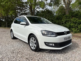 2014 VOLKSWAGEN POLO